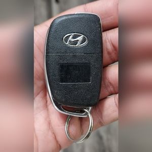 Hyundai key fob